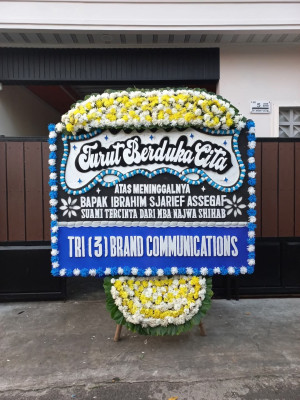 Papan Bunga Duka di Cintajaya